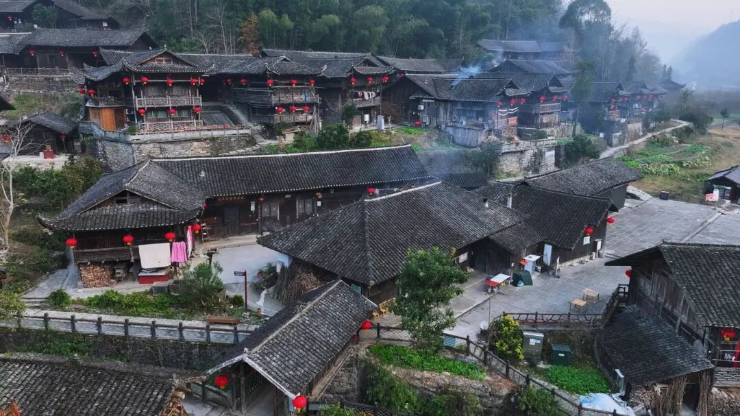揭秘土家吊脚楼中的“应急安全智慧”