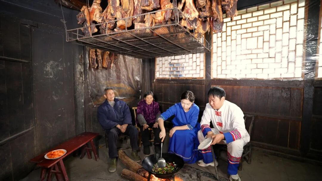 揭秘土家吊脚楼中的“应急安全智慧”