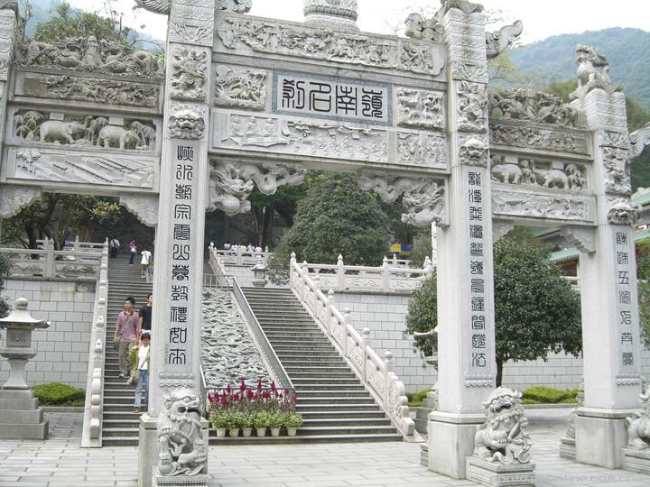 广东也私藏了一个“九寨沟”